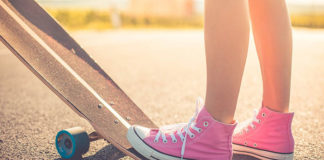 Odzież używana z Anglii - czy warto po nią sięgnąć?