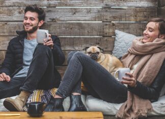 Jakie powinny być relacje międzyludzkie w miejscu pracy?