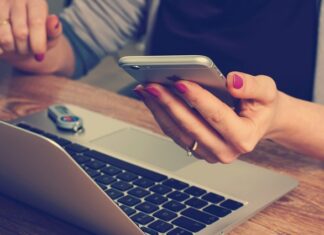 Jaki jest najpopularniejszy telefon w Polsce? Jaki jest najpopularniejszy telefon w Polsce?